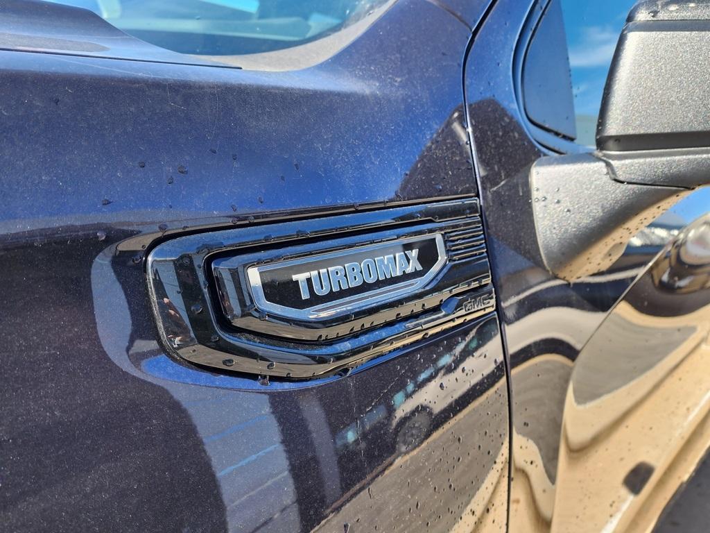 new 2026 GMC Sierra 1500 car, priced at $48,390