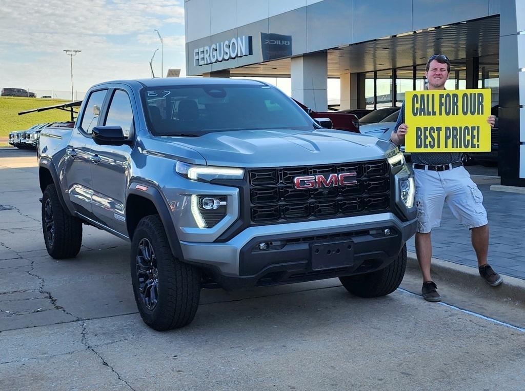 new 2025 GMC Canyon car, priced at $45,165