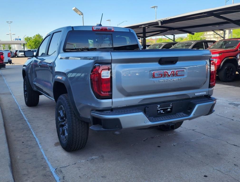 new 2025 GMC Canyon car, priced at $45,165