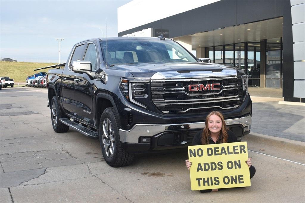 new 2025 GMC Sierra 1500 car, priced at $59,575