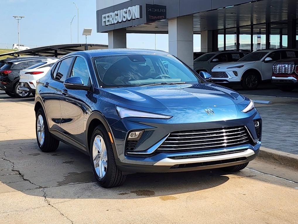new 2025 Buick Envista car, priced at $23,185
