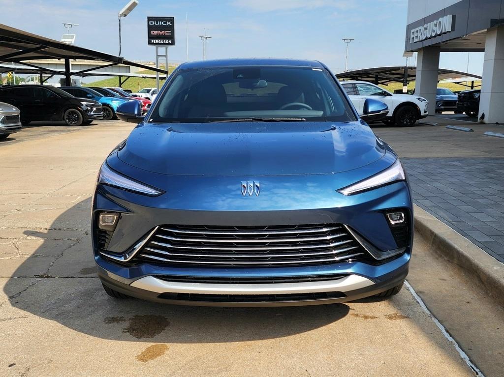 new 2025 Buick Envista car, priced at $23,185