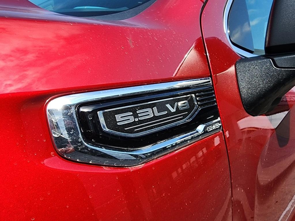 new 2025 GMC Sierra 1500 car, priced at $57,675