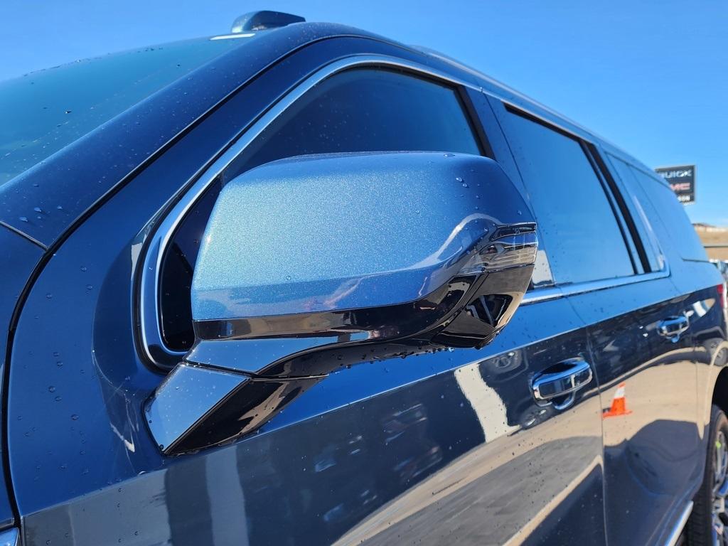 new 2025 GMC Yukon XL car, priced at $86,160