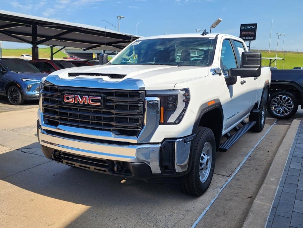 new 2025 GMC Sierra 2500 car, priced at $49,555