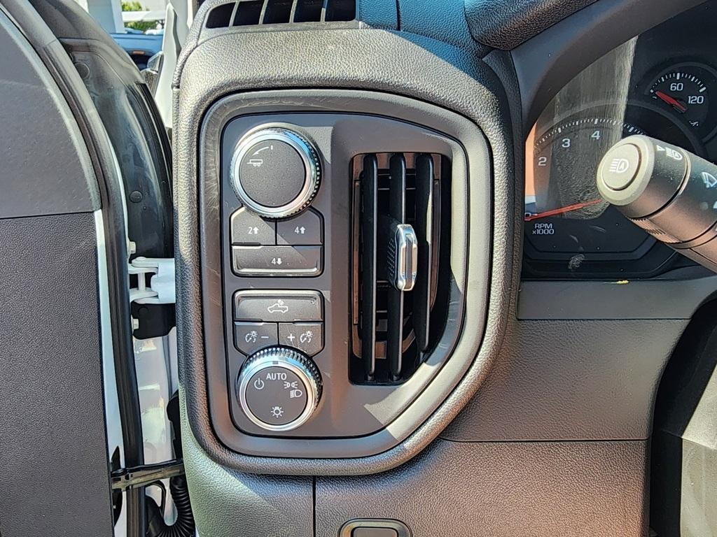 new 2025 GMC Sierra 2500 car, priced at $49,555