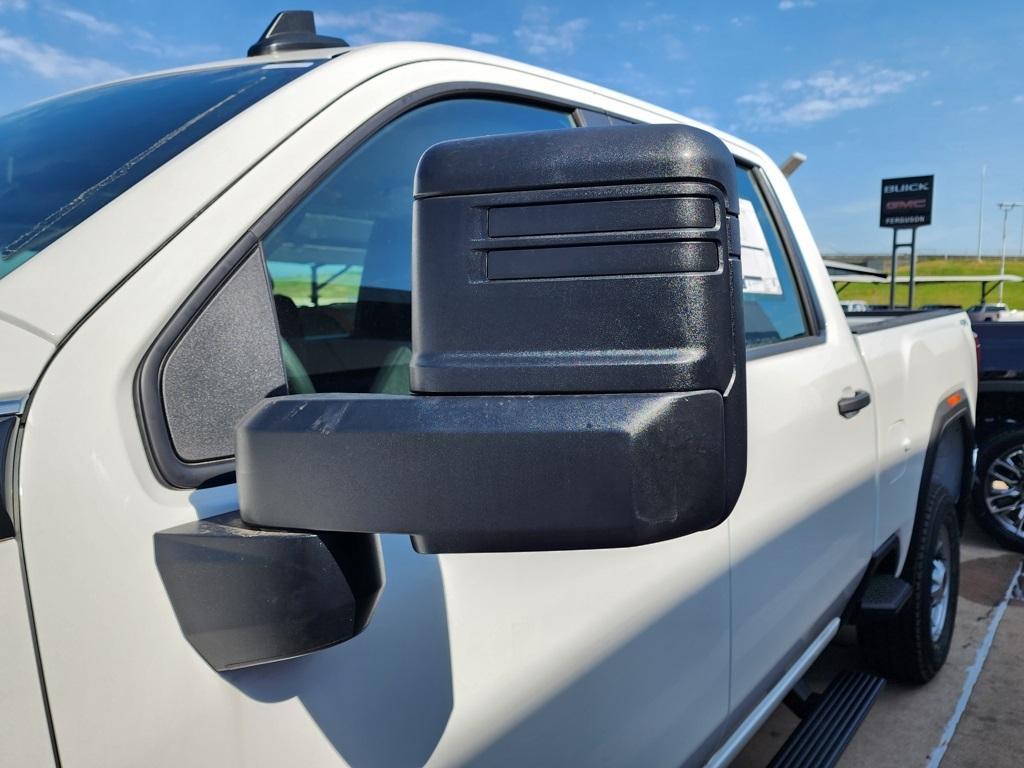 new 2025 GMC Sierra 2500 car, priced at $49,555