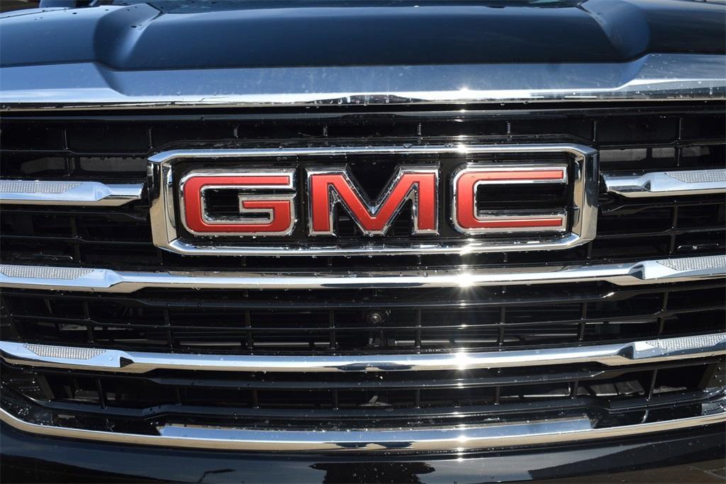 new 2025 GMC Yukon XL car, priced at $81,320