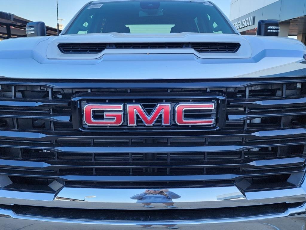 new 2026 GMC Sierra 2500 car, priced at $66,480