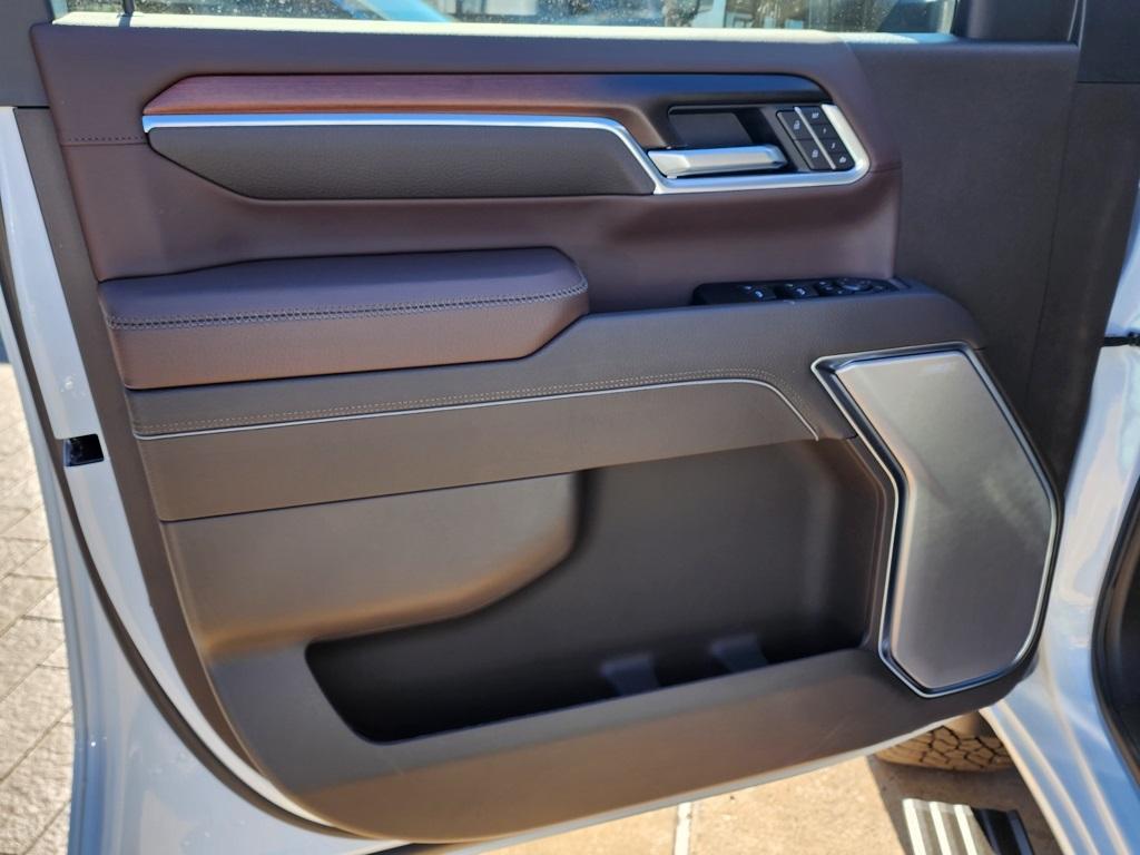 new 2026 GMC Sierra 2500 car, priced at $87,550