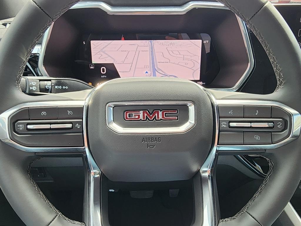 new 2025 GMC Canyon car, priced at $41,370