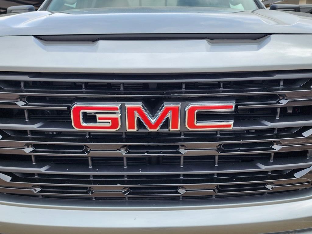 new 2025 GMC Sierra 1500 car, priced at $57,785
