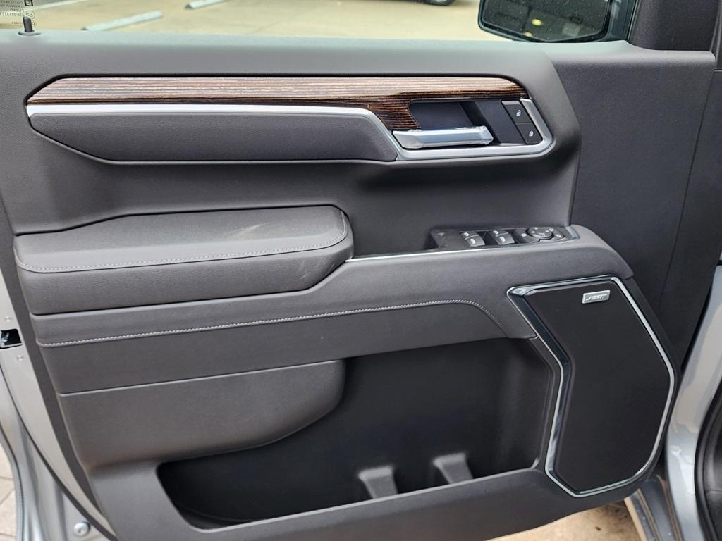 new 2025 GMC Sierra 1500 car, priced at $57,785