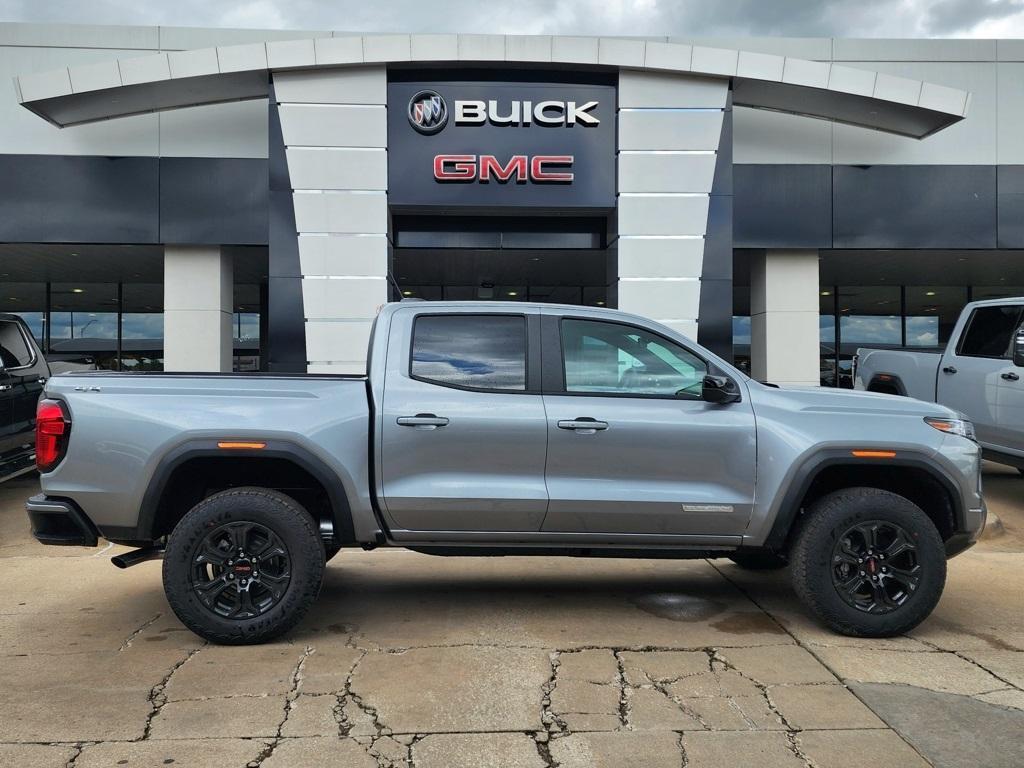 new 2025 GMC Canyon car, priced at $44,275