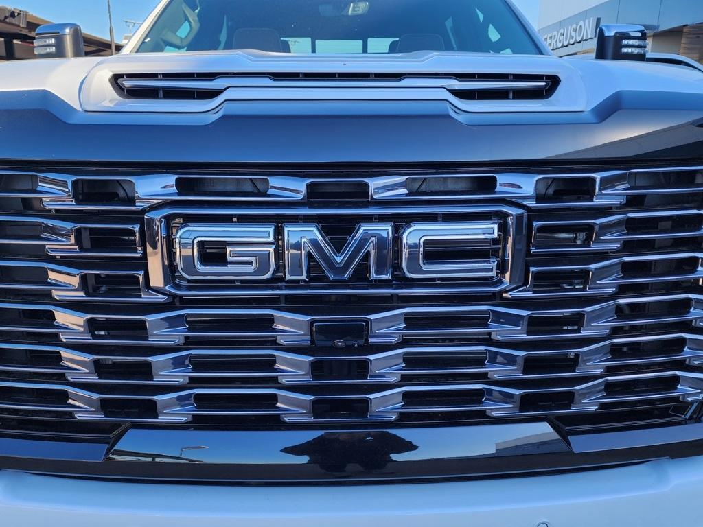new 2026 GMC Sierra 2500 car, priced at $92,335