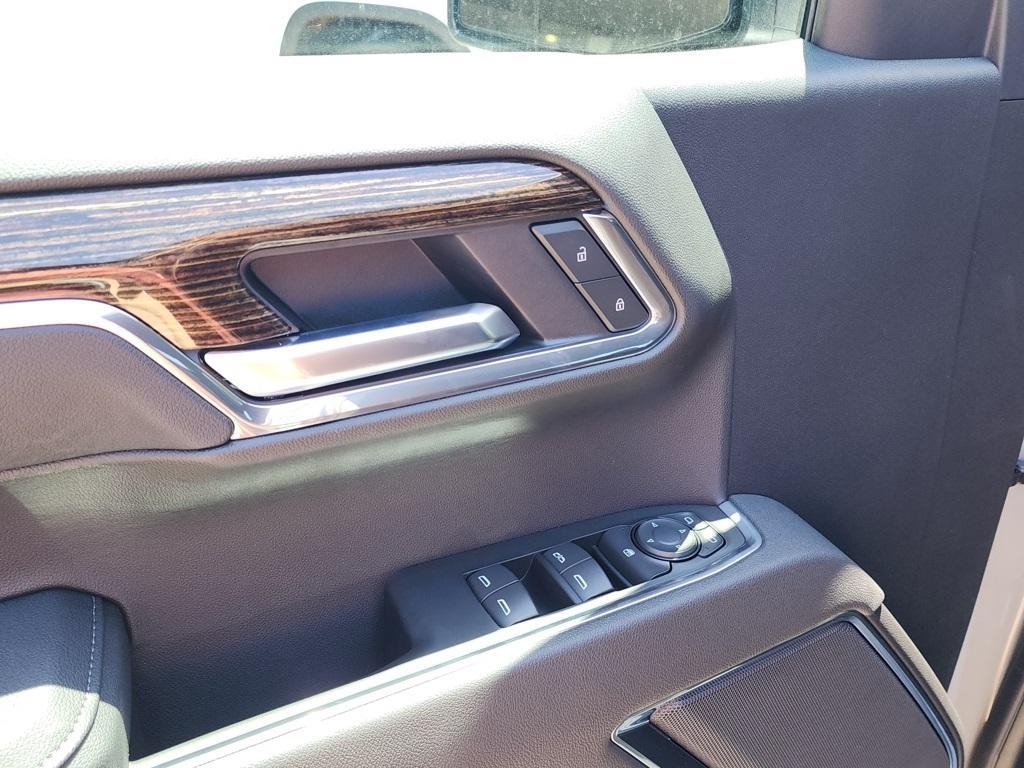 new 2025 GMC Sierra 1500 car, priced at $53,765