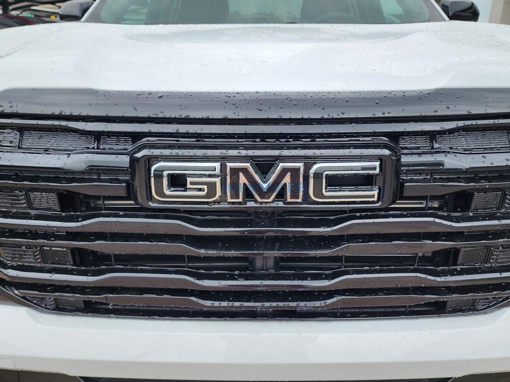 new 2026 GMC Terrain car, priced at $31,315