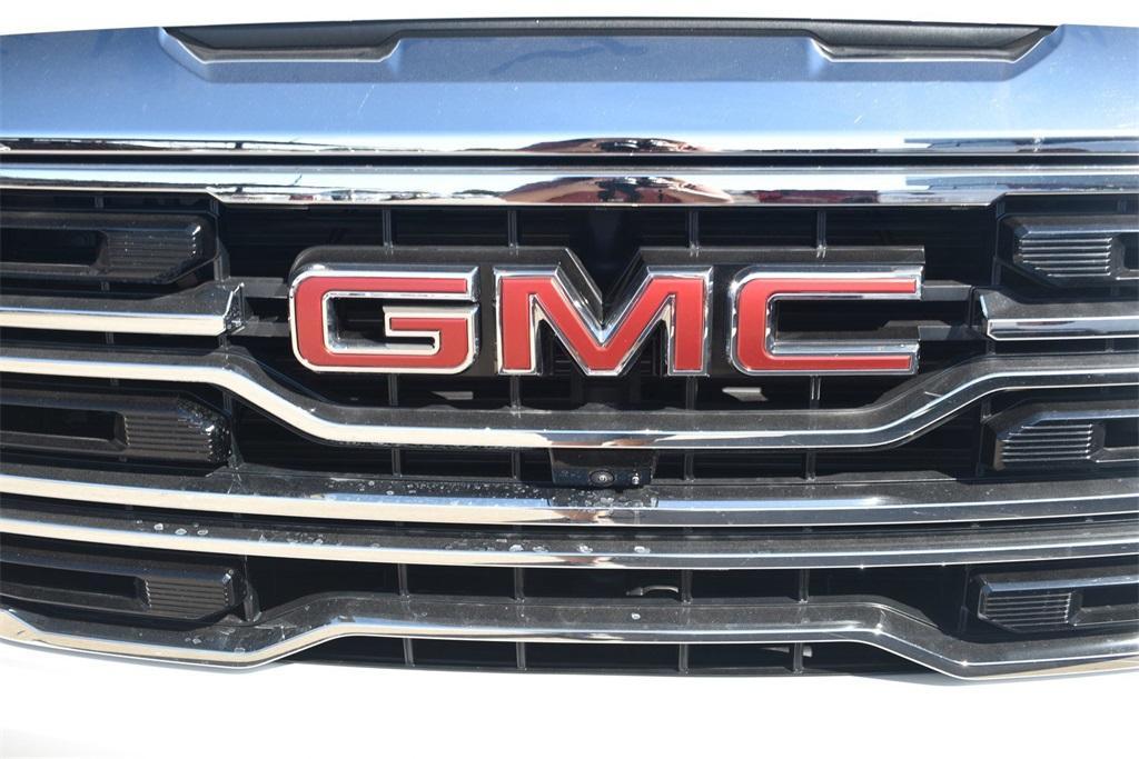 new 2025 GMC Sierra 1500 car, priced at $60,675