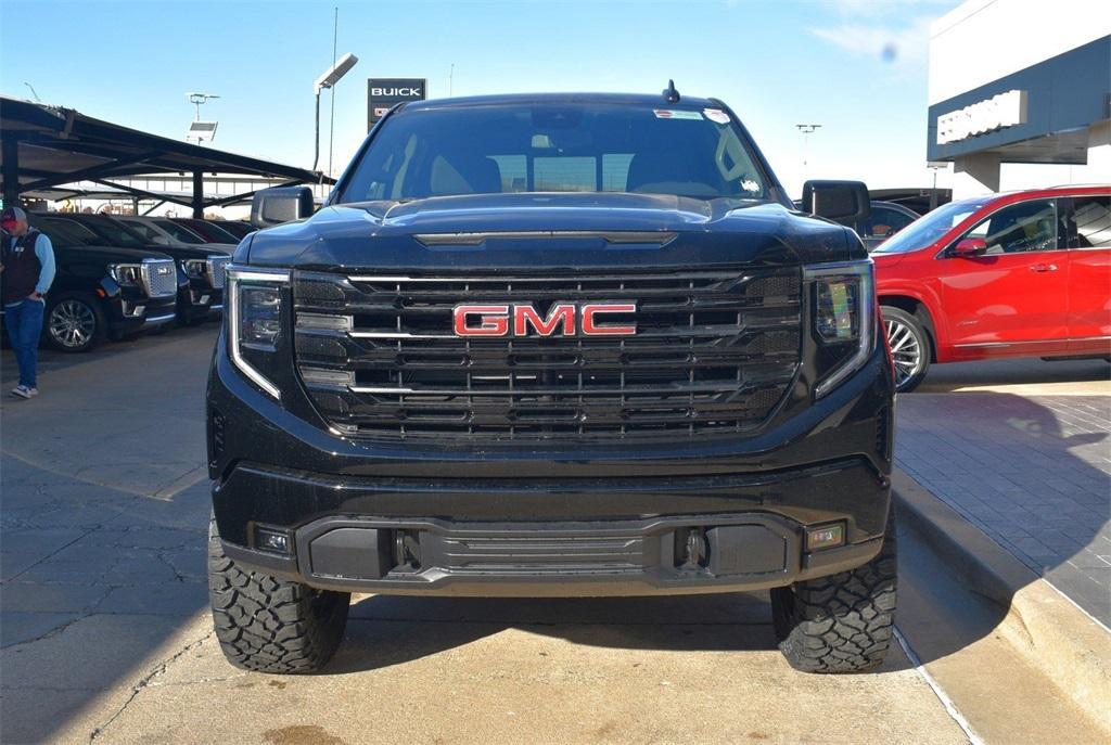 new 2025 GMC Sierra 1500 car, priced at $65,735