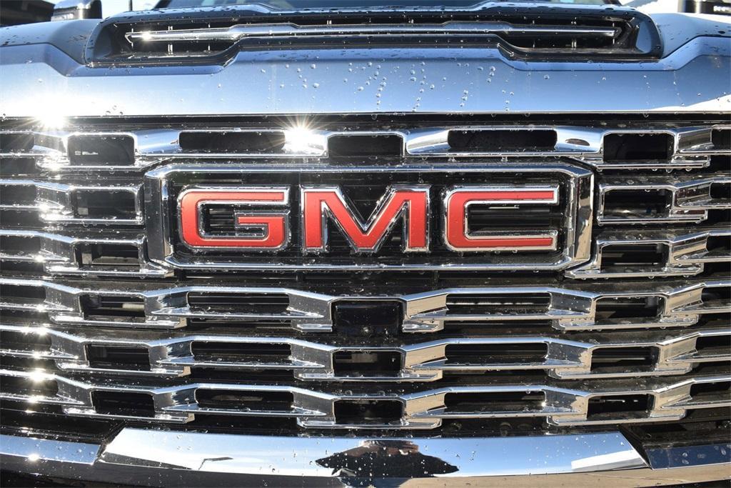 new 2025 GMC Sierra 2500 car, priced at $85,760