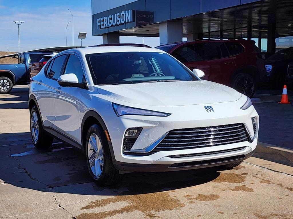 new 2025 Buick Envista car, priced at $25,385