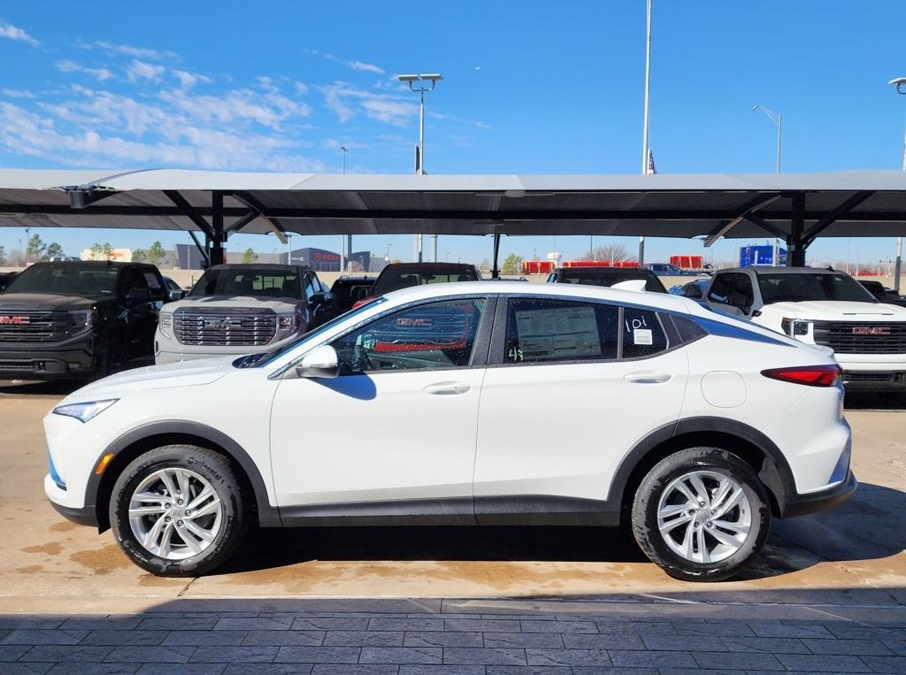 new 2025 Buick Envista car, priced at $25,385