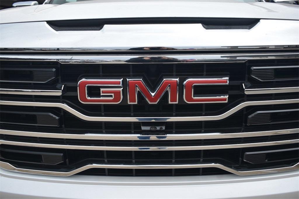 new 2025 GMC Sierra 1500 car, priced at $59,915