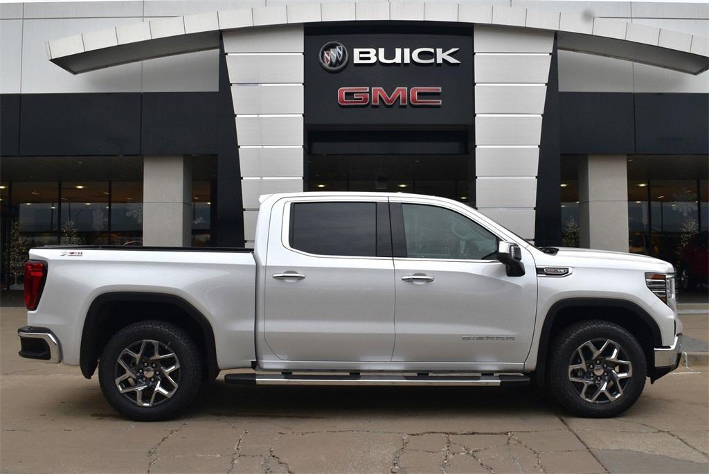 new 2025 GMC Sierra 1500 car, priced at $59,915