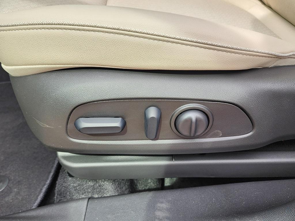 new 2026 Buick Encore GX car, priced at $24,675
