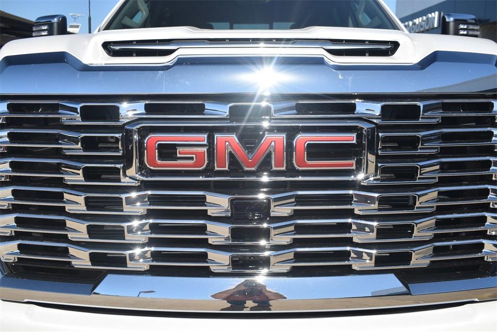 new 2025 GMC Sierra 2500 car, priced at $85,915