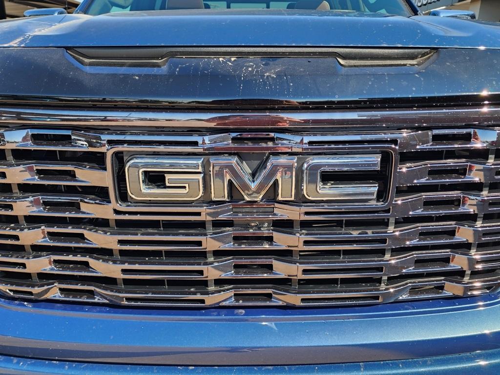 new 2026 GMC Sierra 1500 car, priced at $83,655