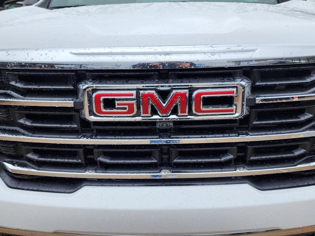 new 2025 GMC Acadia car, priced at $42,495