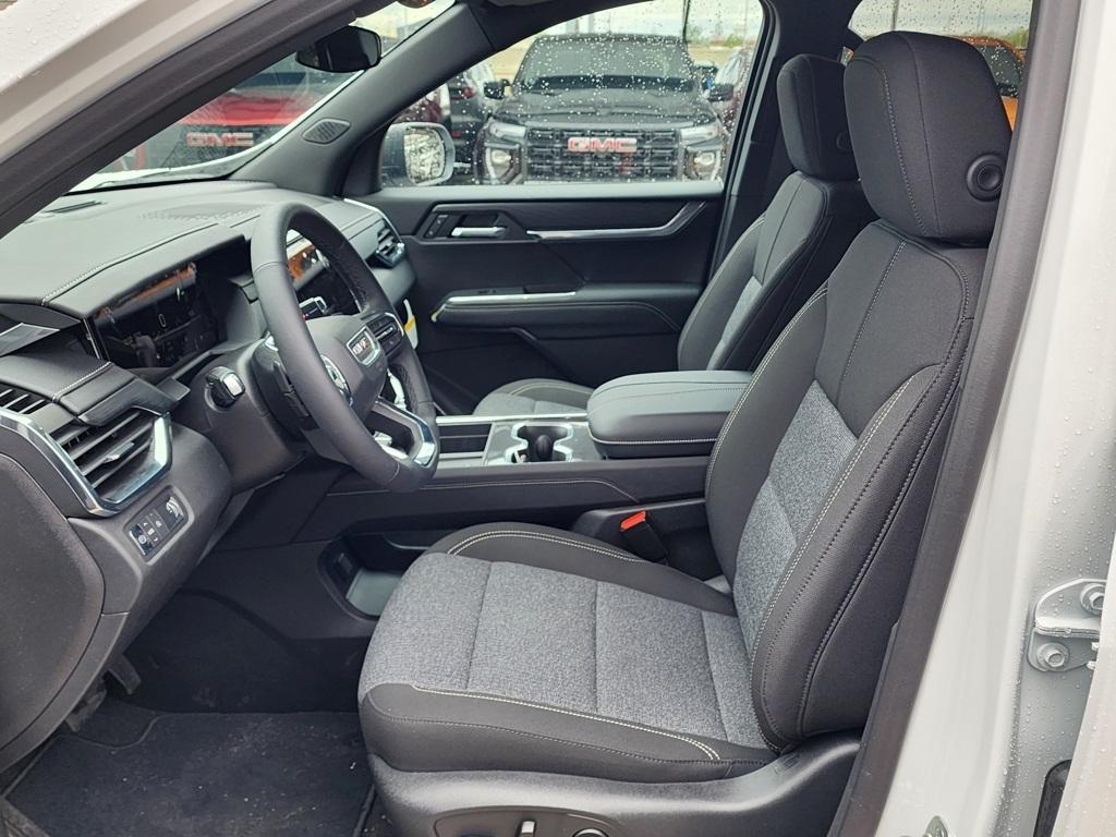 new 2025 GMC Acadia car, priced at $42,495