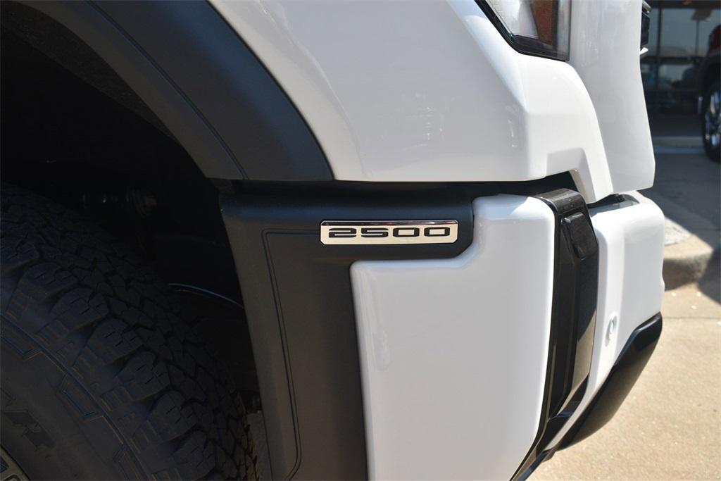 new 2025 GMC Sierra 2500 car, priced at $84,665