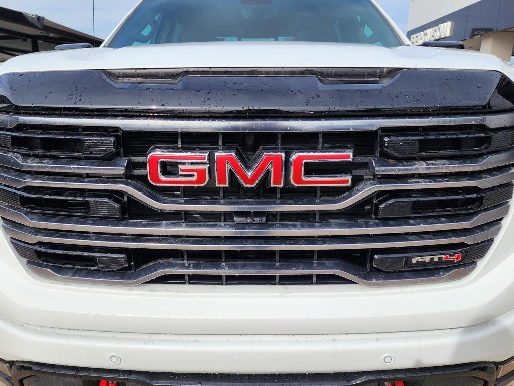 new 2025 GMC Sierra 1500 car, priced at $67,205