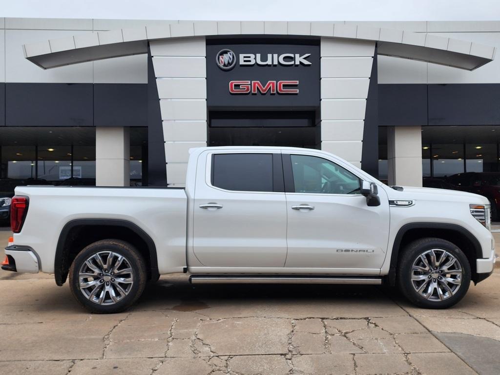 new 2025 GMC Sierra 1500 car, priced at $70,755