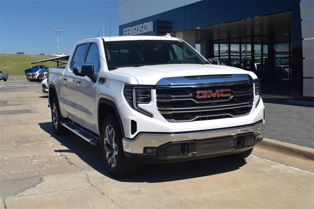 new 2025 GMC Sierra 1500 car, priced at $61,675