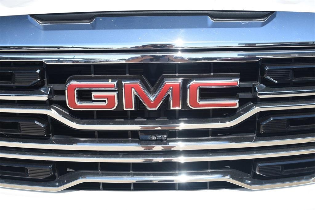 new 2025 GMC Sierra 1500 car, priced at $61,675