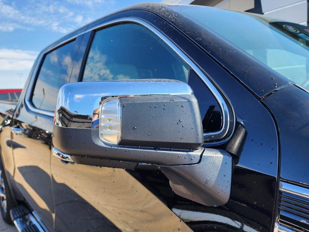 new 2026 GMC Sierra 1500 car, priced at $58,175