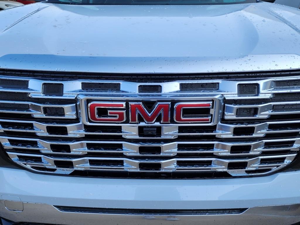 new 2026 GMC Terrain car, priced at $44,685