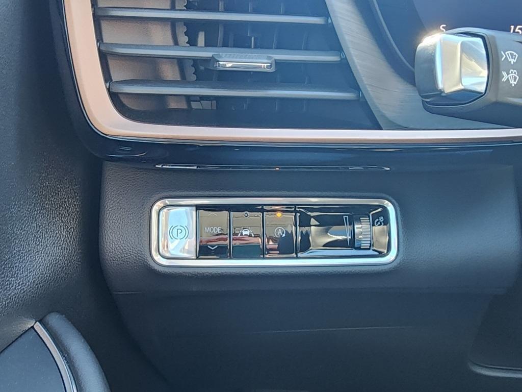 new 2025 Buick Envision car, priced at $43,060