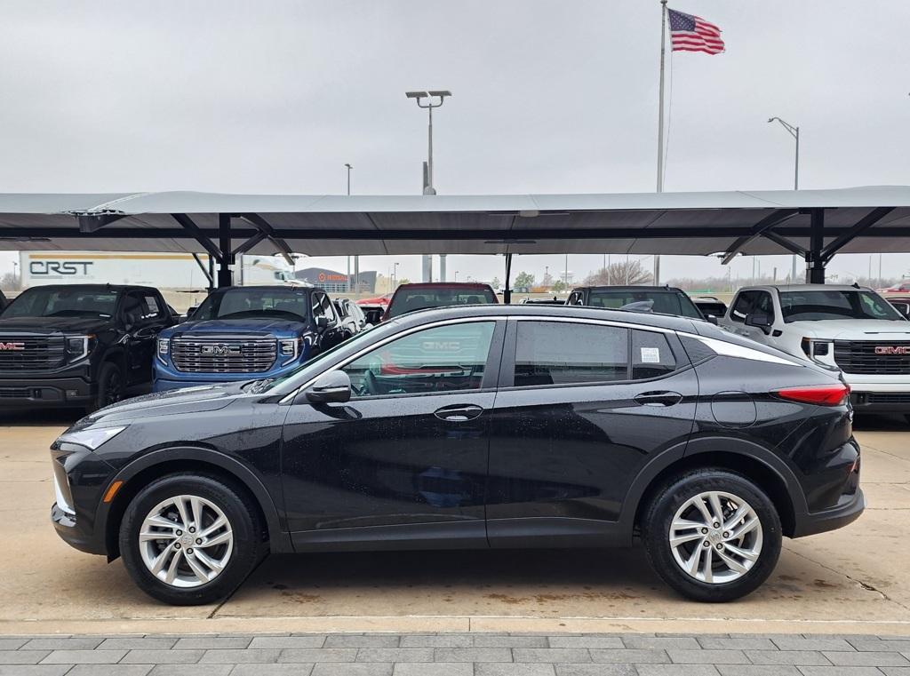 new 2025 Buick Envista car, priced at $26,475