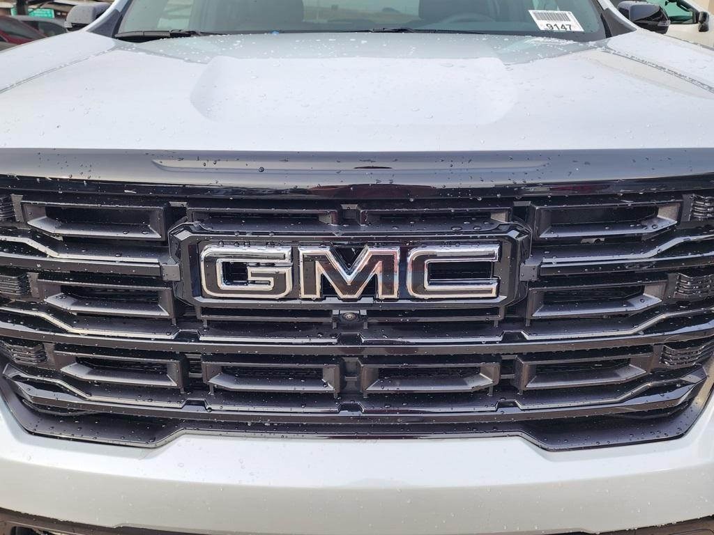 new 2026 GMC Acadia car, priced at $51,070