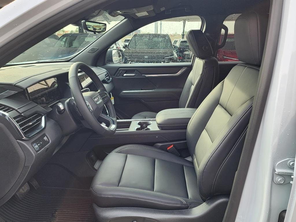 new 2026 GMC Acadia car, priced at $51,070