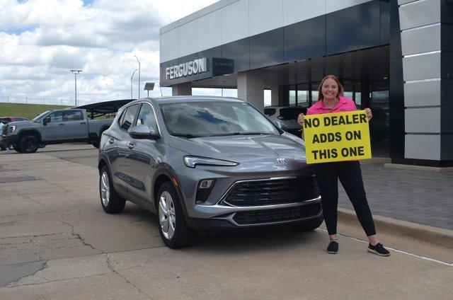 new 2025 Buick Encore GX car, priced at $22,190