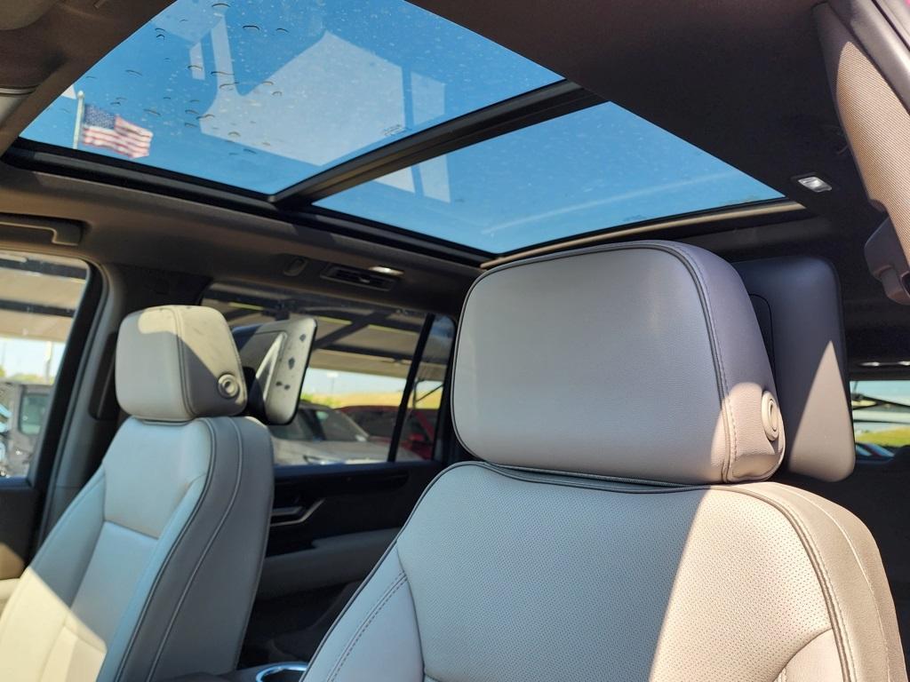 new 2026 GMC Yukon XL car, priced at $83,225