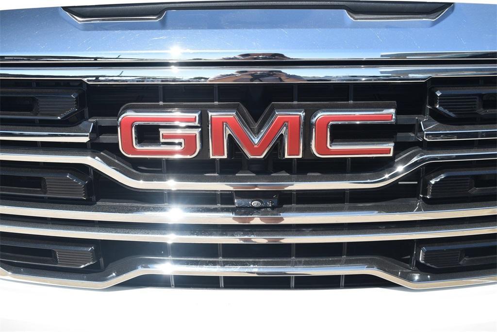 new 2025 GMC Sierra 1500 car, priced at $62,075