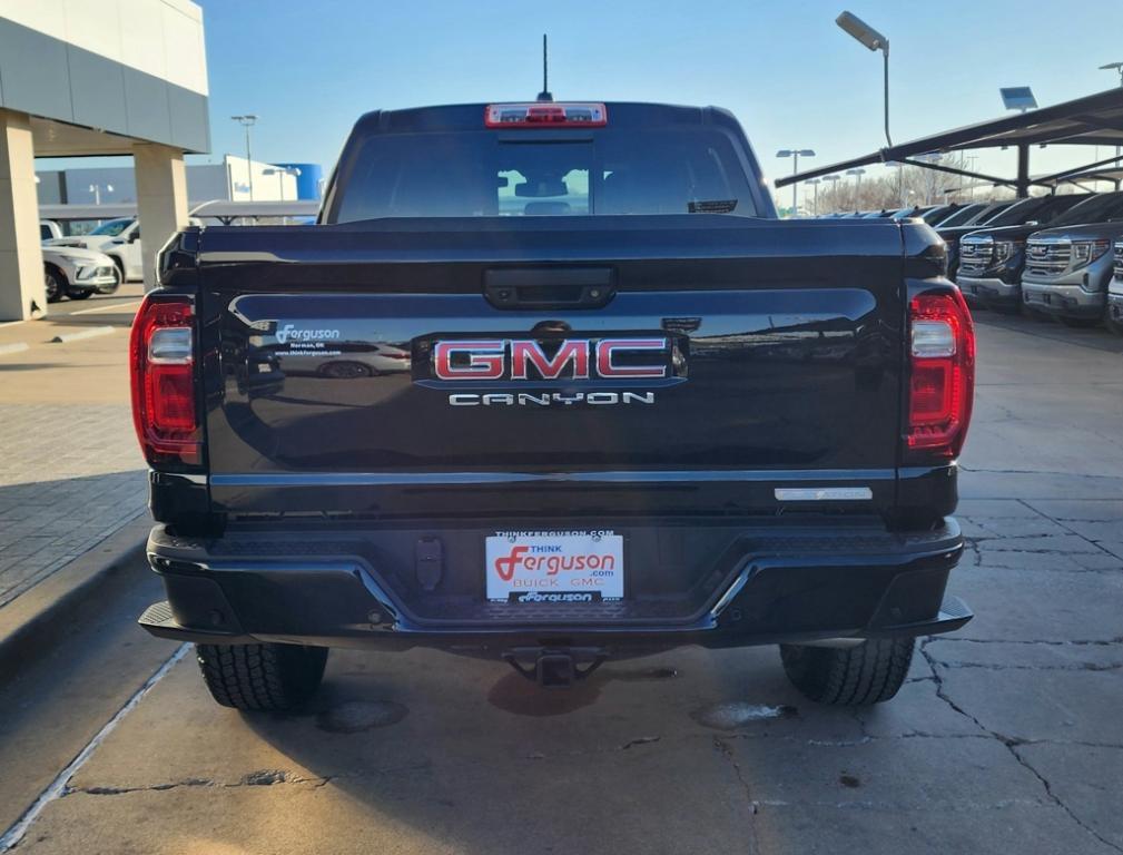 new 2024 GMC Canyon car, priced at $40,830