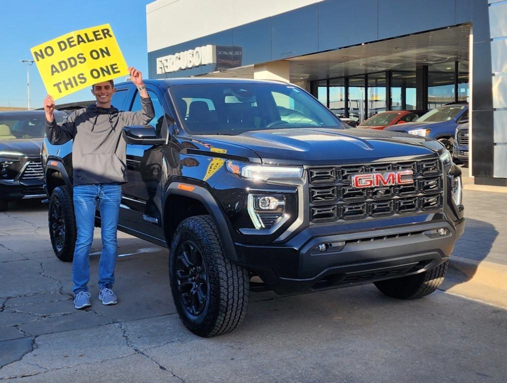 new 2024 GMC Canyon car, priced at $40,830