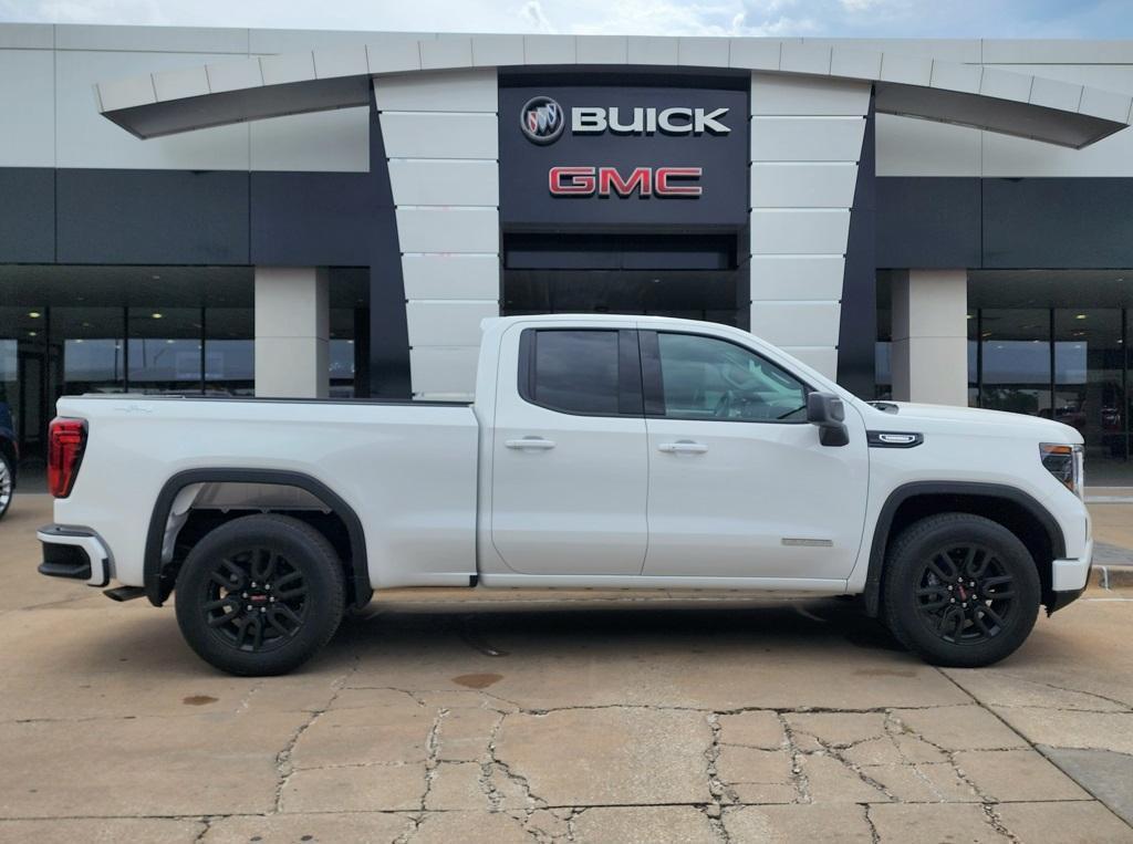 new 2025 GMC Sierra 1500 car, priced at $45,245